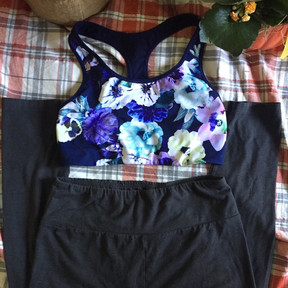 💞 2 for $10 💞 Old Navy Sports Bra